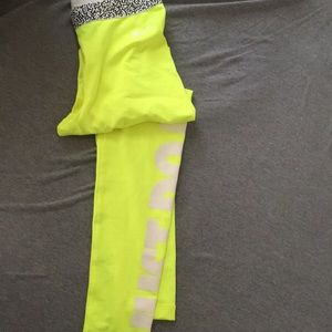 Nike leggings
